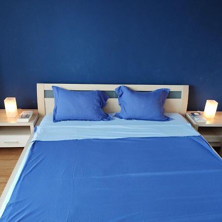 Wenie Apartment By EasyBucureşti Ngoại thất bức ảnh