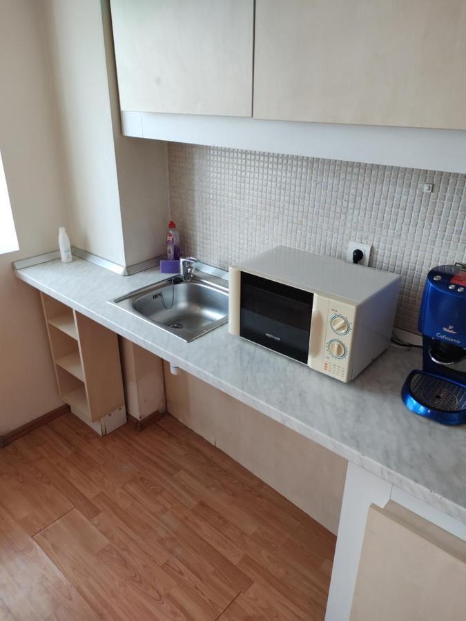Wenie Apartment By EasyBucureşti Ngoại thất bức ảnh