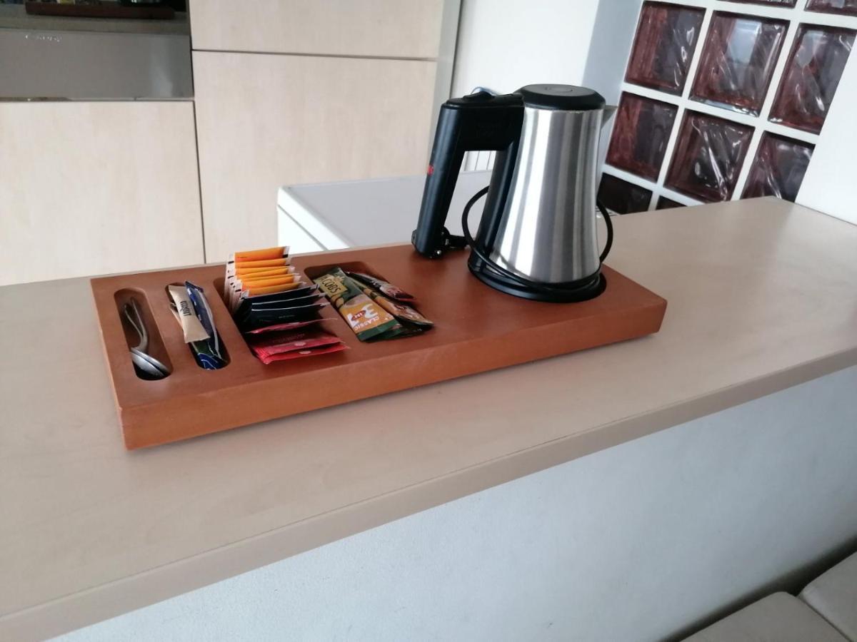 Wenie Apartment By EasyBucureşti Ngoại thất bức ảnh